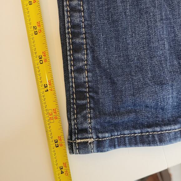 Miss Me Women’s Size 29 Bootcut Jeans Embellished Pockets Blue Denim Rhinestone - Picture 10 of 10